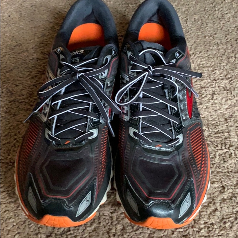 Men’s Glycerin Size 10.5